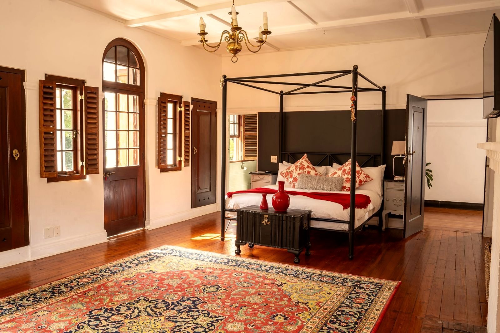 The Red Suite with its four-poster bed